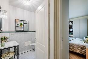 Borgo House an Apartment With Garage