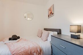 Spacious 3-bed House Didsbury Manchester