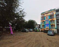 The Angel Hotel And Suites