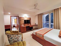 The Angel Hotel And Suites