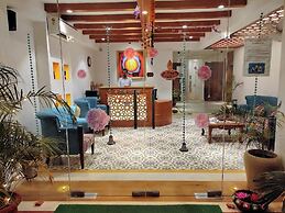 The Angel Hotel And Suites