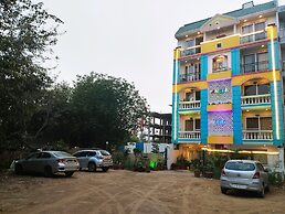 The Angel Hotel And Suites