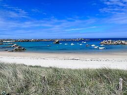 Comfortable Holiday Home Near the Beach