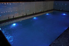 Shrigo Hotels Banaras