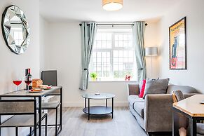 Host Stay Croydon Road Apartment