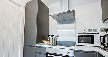 Host Stay Croydon Road Dwelling