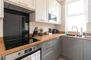 Host Stay Argie House