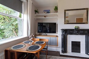 Host Stay Argie House