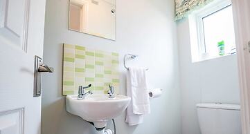 Host Stay Pirie Avenue