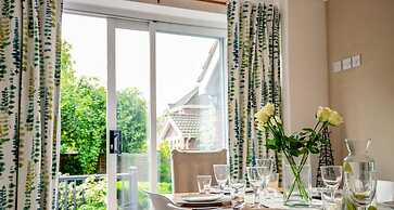 Host Stay Pirie Avenue