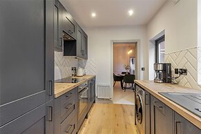 Host Stay Barton Road Retreat