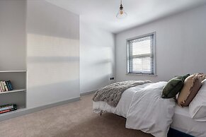 Host Stay Barton Road Retreat