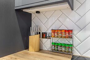 Host Stay Barton Road Retreat