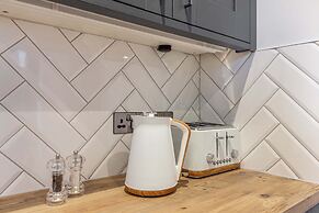 Host Stay Barton Road Retreat