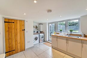 Host Stay Bridgepoint House