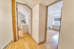 Host Stay Bridgepoint House