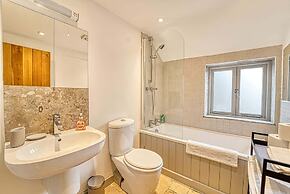 Host Stay Bridgepoint House