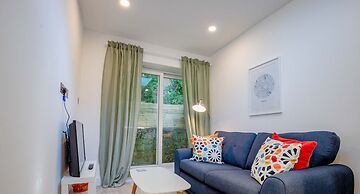 Host Stay Croydon Road Abode