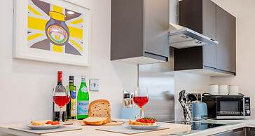 Host Stay Croydon Road Abode