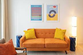Host Stay Folk-a-casa