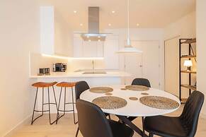 Host Stay Folk-a-casa