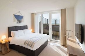 Host Stay Folk-a-casa