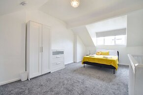 Host Stay Church Drive