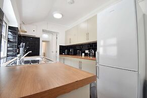 Host Stay Church Drive