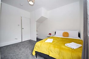 Host Stay Church Drive