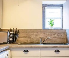 Host Stay Chandan Court Apartment