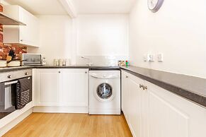 Host Stay Club Chambers