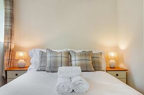 Host Stay The Old Thatch