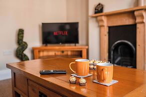 Host Stay Sherrington Road Abode