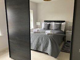 Host Stay Hunters Wood Court