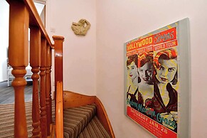 Host Stay Oxford Street House