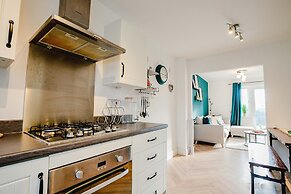 Host Stay Mercia House