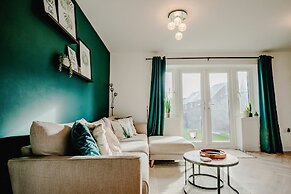 Host Stay Mercia House