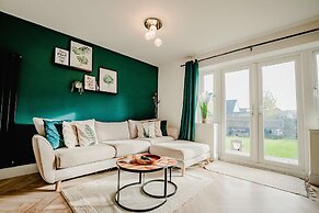 Host Stay Mercia House