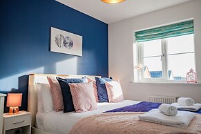 Host Stay Mercia House