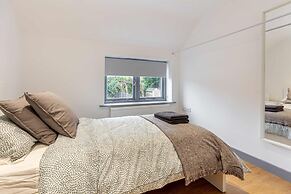 Host Stay Bridge Street Residence