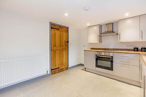 Host Stay Bridge Street Residence