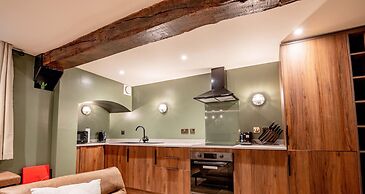 Host Stay Shaw Street Mews Basement