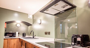 Host Stay Shaw Street Mews Basement