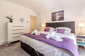 Host Stay Farningham Residence