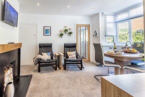 Host Stay Farningham Residence