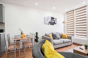 Host Stay Maple Court