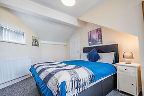 Host Stay Park Cliffe House