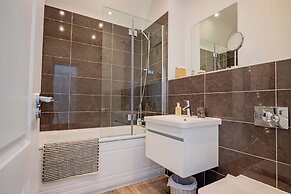 Host Stay The Old School House