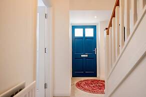 Host Stay The Old School House