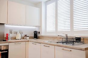 Host Stay The Old School House